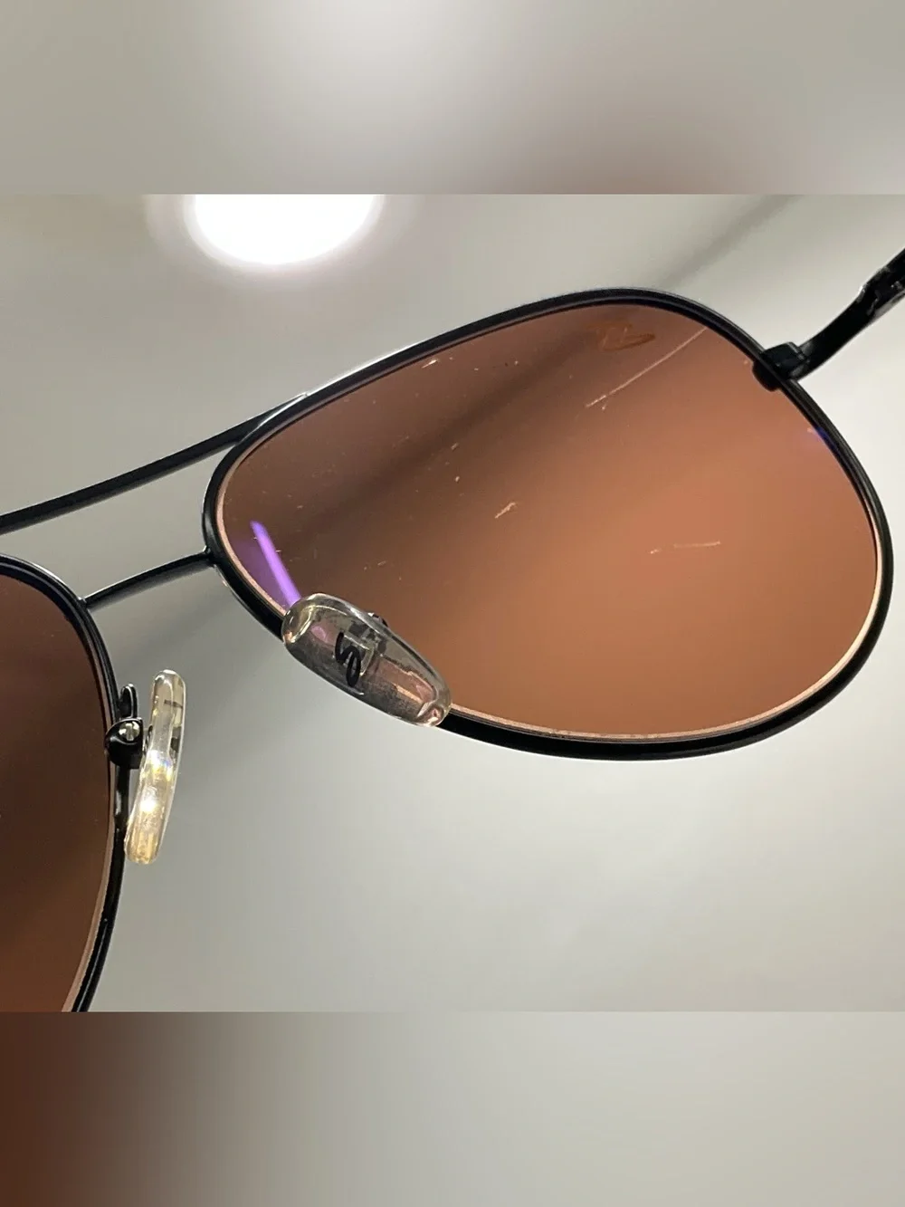 Serengeti Sunglasses Small Aviator photochromic polarized 6889 some scratches